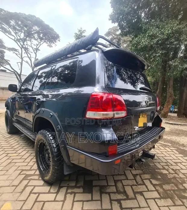 Toyota Land Cruiser 4.5 V8 GXR 2010 Black