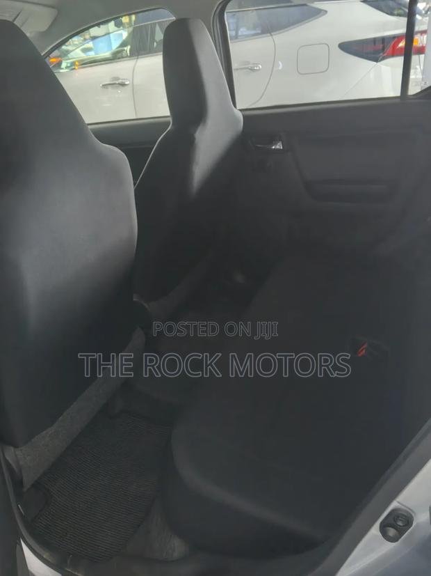 Toyota Pixis 2019 Silver