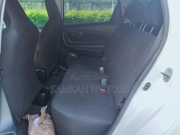 Toyota Vitz 2017 White