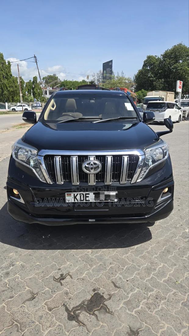 Toyota Land Cruiser Prado 2015 Black