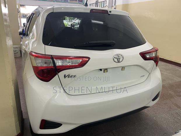Toyota Vitz 1.3 AWD 5dr 2019 White