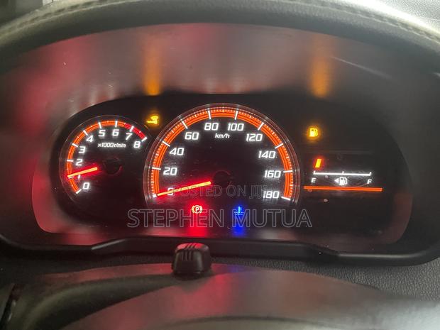 Toyota Tank 1.0 FWD 2019 Black