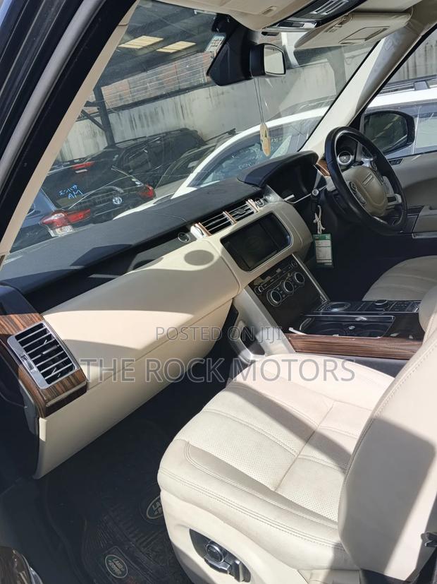 Land Rover Range Rover 2019 Black
