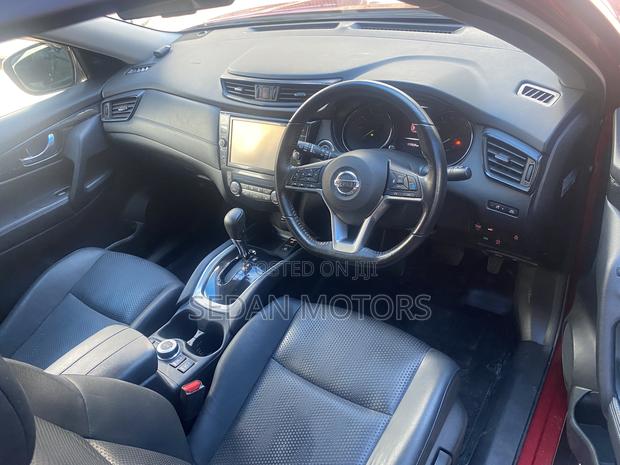 Nissan X-Trail 2019 Red