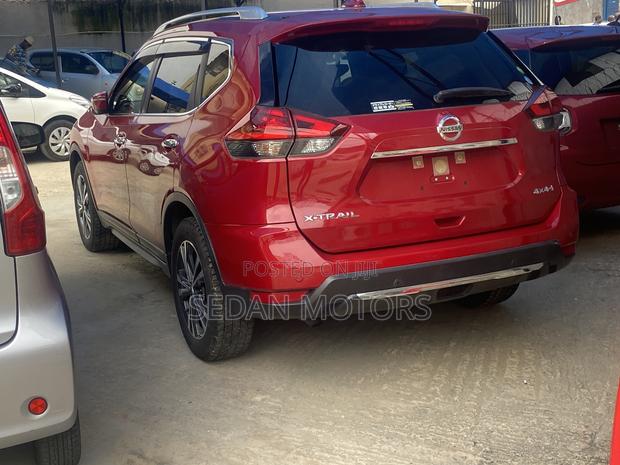 Nissan X-Trail 2019 Red