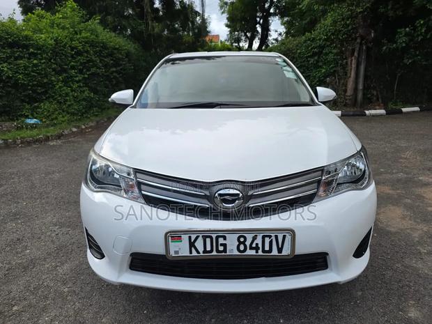 Toyota Axio 2014 White
