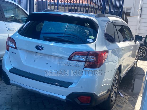 Subaru Outback 2019 Pearl