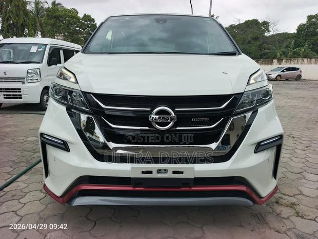 Nissan Serena 2019 White