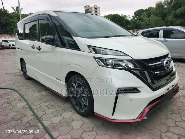 Nissan Serena 2019 White
