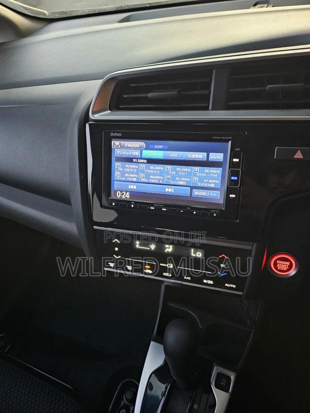 Honda Fit 2019 Pink