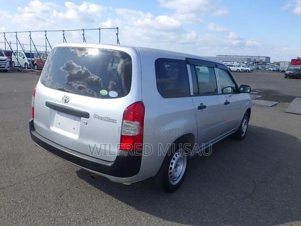 Toyota Probox 1.5 DX Comfort 2WD 2020 Silver