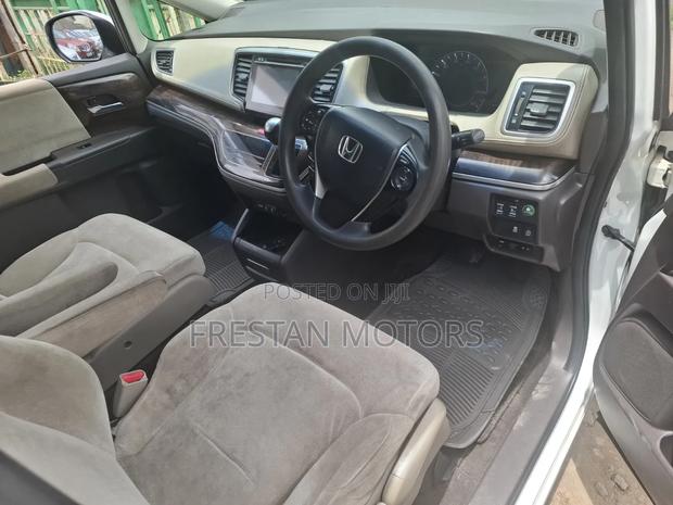 Honda Odyssey 2014 White