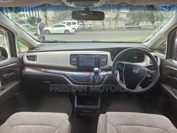 Honda Odyssey 2014 White