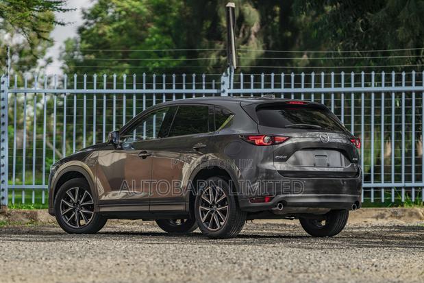 Mazda CX-5 2.2 Diesel FWD 2018 Gray