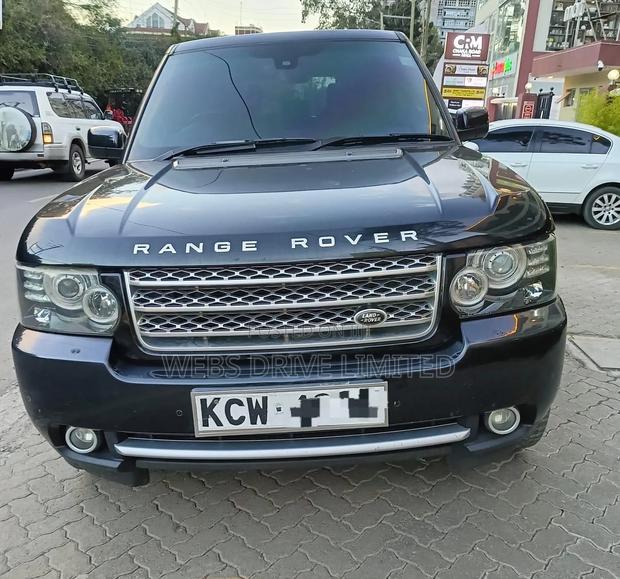 Land Rover Range Rover Vogue 2012 Black