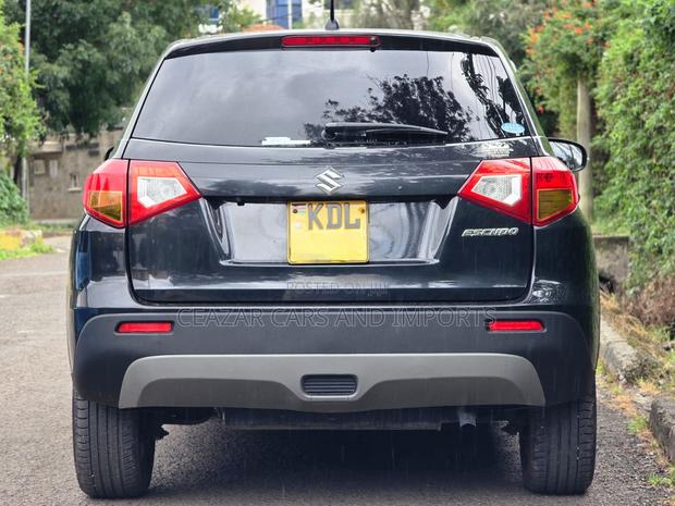 Suzuki Escudo 2016 Black