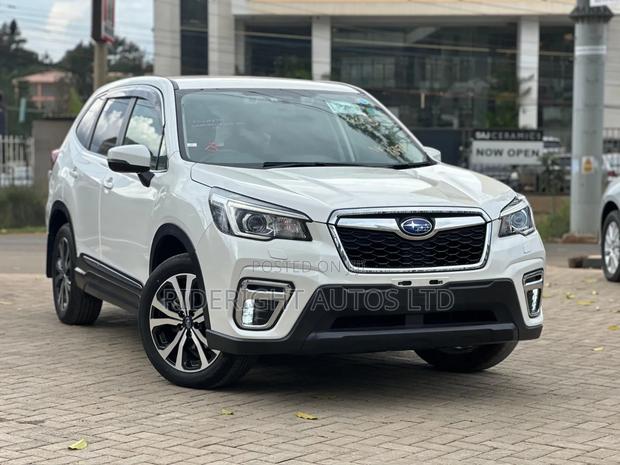 Subaru Forester Limited AWD 2019 White