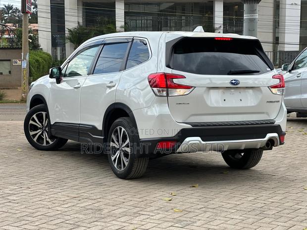 Subaru Forester Limited AWD 2019 White