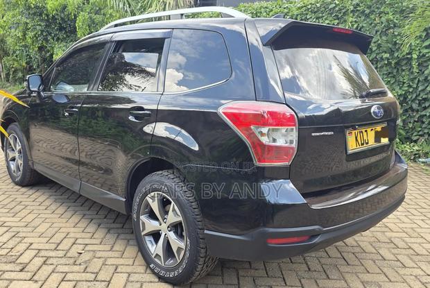 Subaru Forester 2015 Black