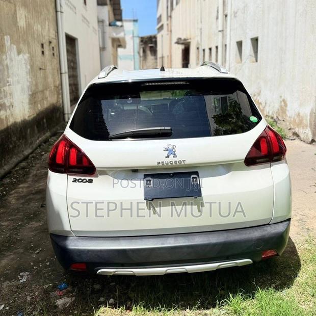 Peugeot 2008 1.2 PureTech (155 Hp) 2019 White
