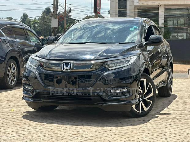 Honda Vezel 1.5 Hybrid 2WD 2018 Black