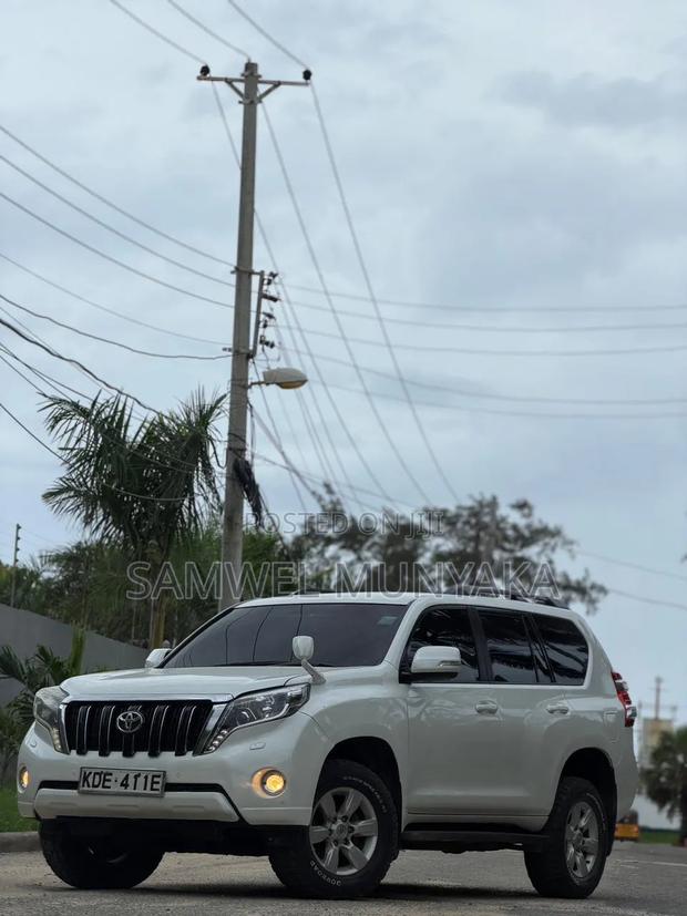 Toyota Land Cruiser Prado 2.7 VVT-i 2014 Pearl