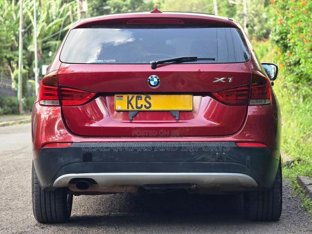 BMW X1 2011 Red