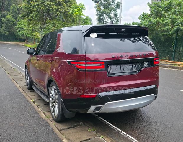 Land Rover Discovery 2017 Maroon
