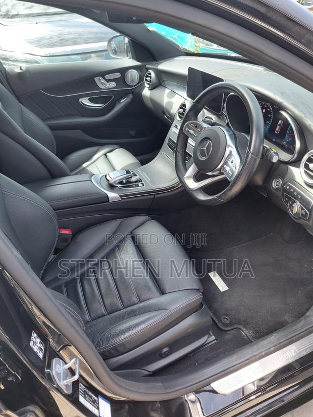 Mercedes-Benz C200 2019 Black