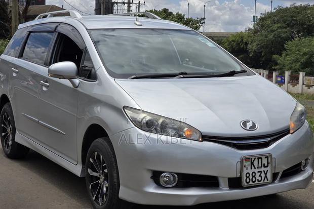 Toyota Wish 2015 Silver