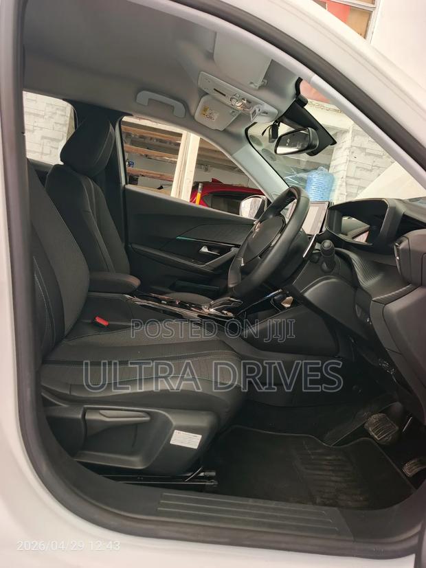 Peugeot 2008 2019 White