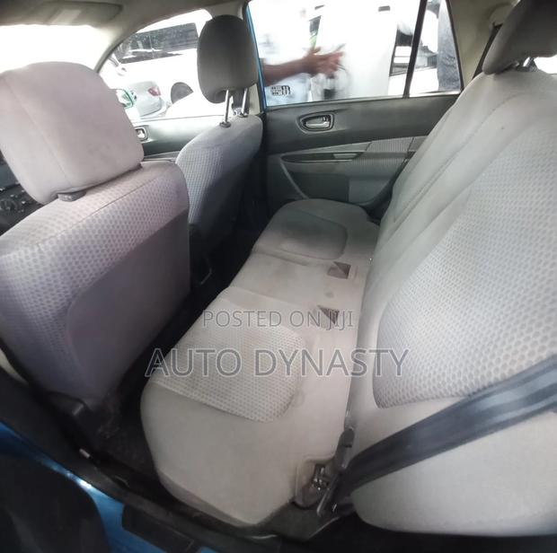 Nissan Wingroad 2011 Blue
