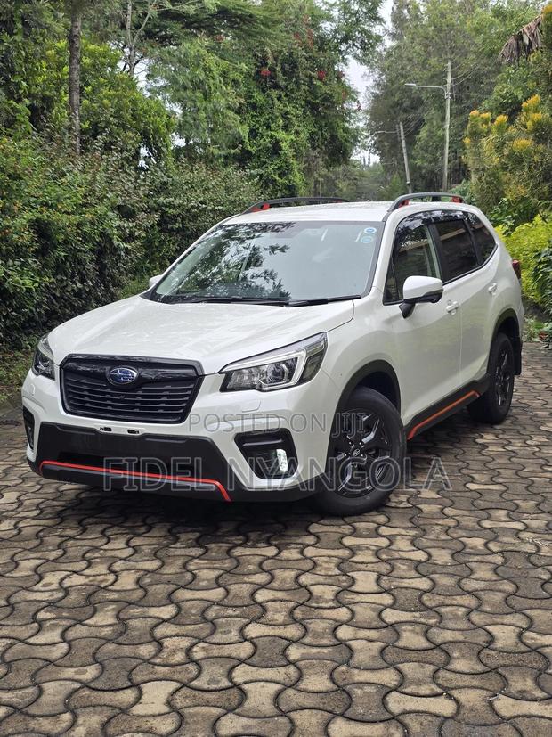 Subaru Forester 2019 White