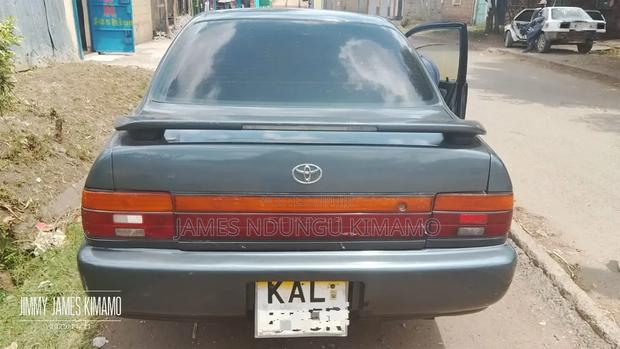Toyota Corolla 2000 Green