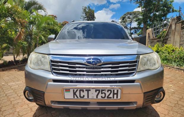 Subaru Forester 2012 Silver