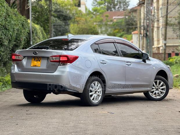 Subaru Impreza 2018 Silver