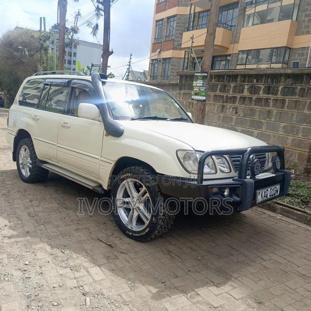 Lexus GX 470 Sport Utility 2005 White
