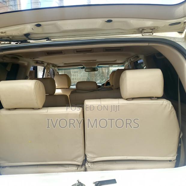 Lexus GX 470 Sport Utility 2005 White