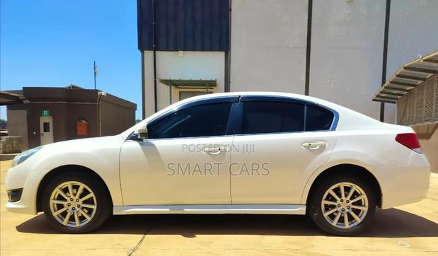 Subaru Legacy 2012 White
