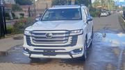 Toyota Land Cruiser LC300 2023 White for sale