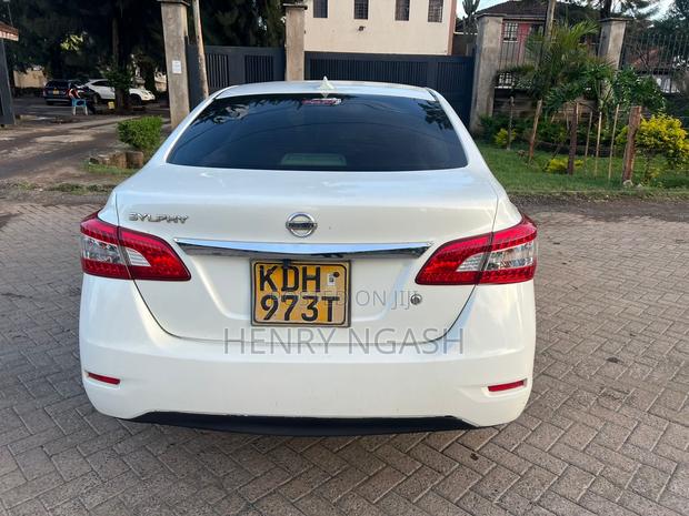 Nissan Sylphy 2015 Pearl