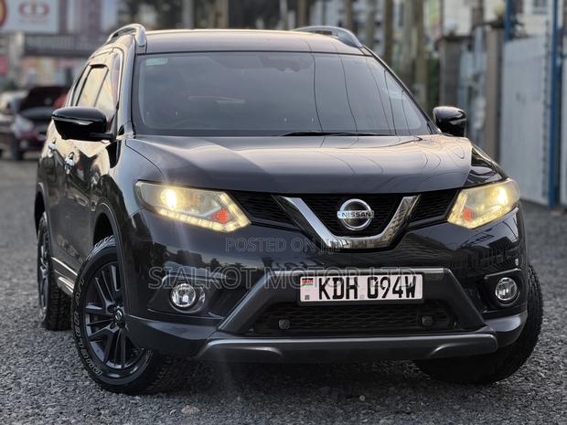 Nissan X-Trail 2.0 Petrol AWD 2015 Black