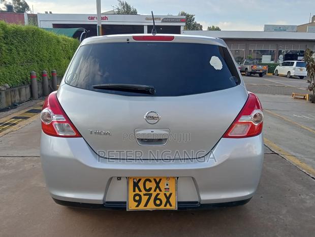 Nissan Tiida 1.5L 16V 2012 Silver
