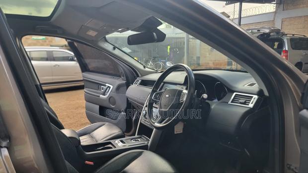 Land Rover Discovery Sport HSE 2016 Brown