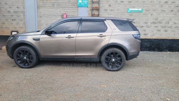 Land Rover Discovery Sport HSE 2016 Brown