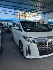 Toyota Alphard 2019 White for sale