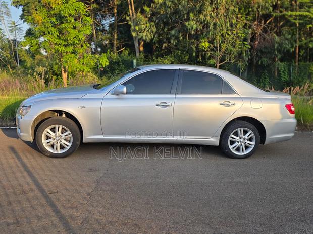 Toyota Mark X 2006 Silver