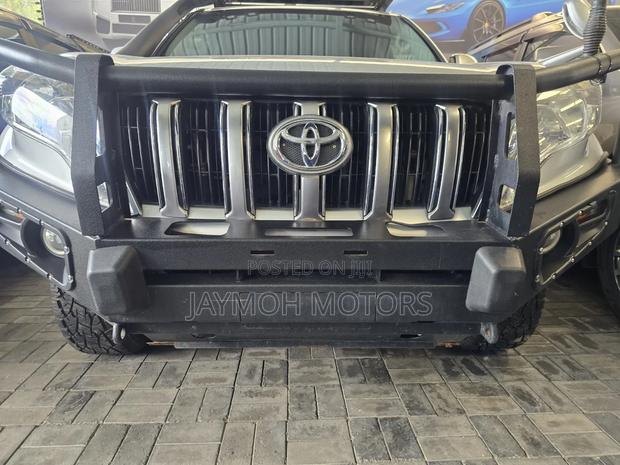 Toyota Land Cruiser Prado 2016 Silver