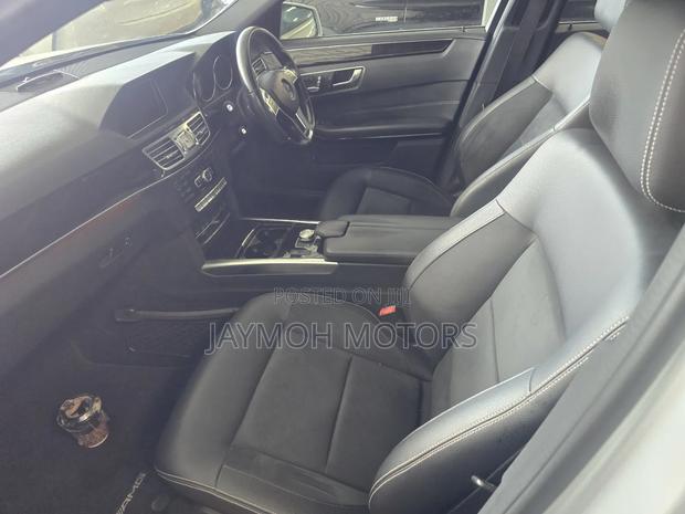 Mercedes-Benz E250 2016 Silver