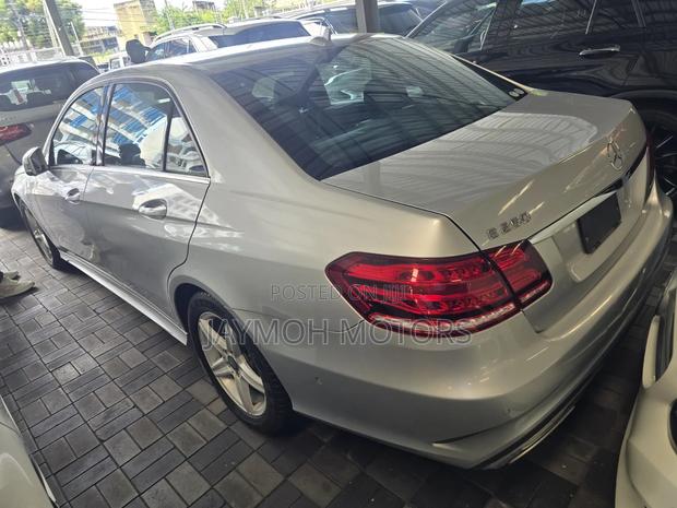 Mercedes-Benz E250 2016 Silver